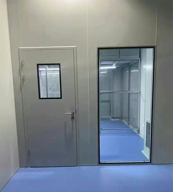 学校教学楼完成安塞防火门标准化安装